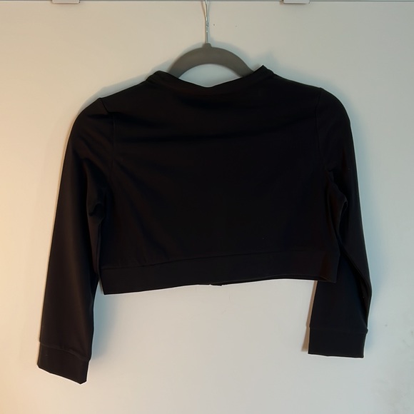 WeWoreWhat | cropped button-front cardigan - Picture 4 of 5